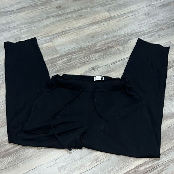 joie sweats  - Picture 1 of 3